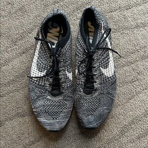 Nike Flyknit Racer Oreo 2.0 Men’s  Size 11